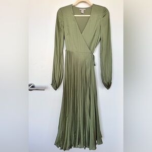 H&M pleated long sleeve silk dress